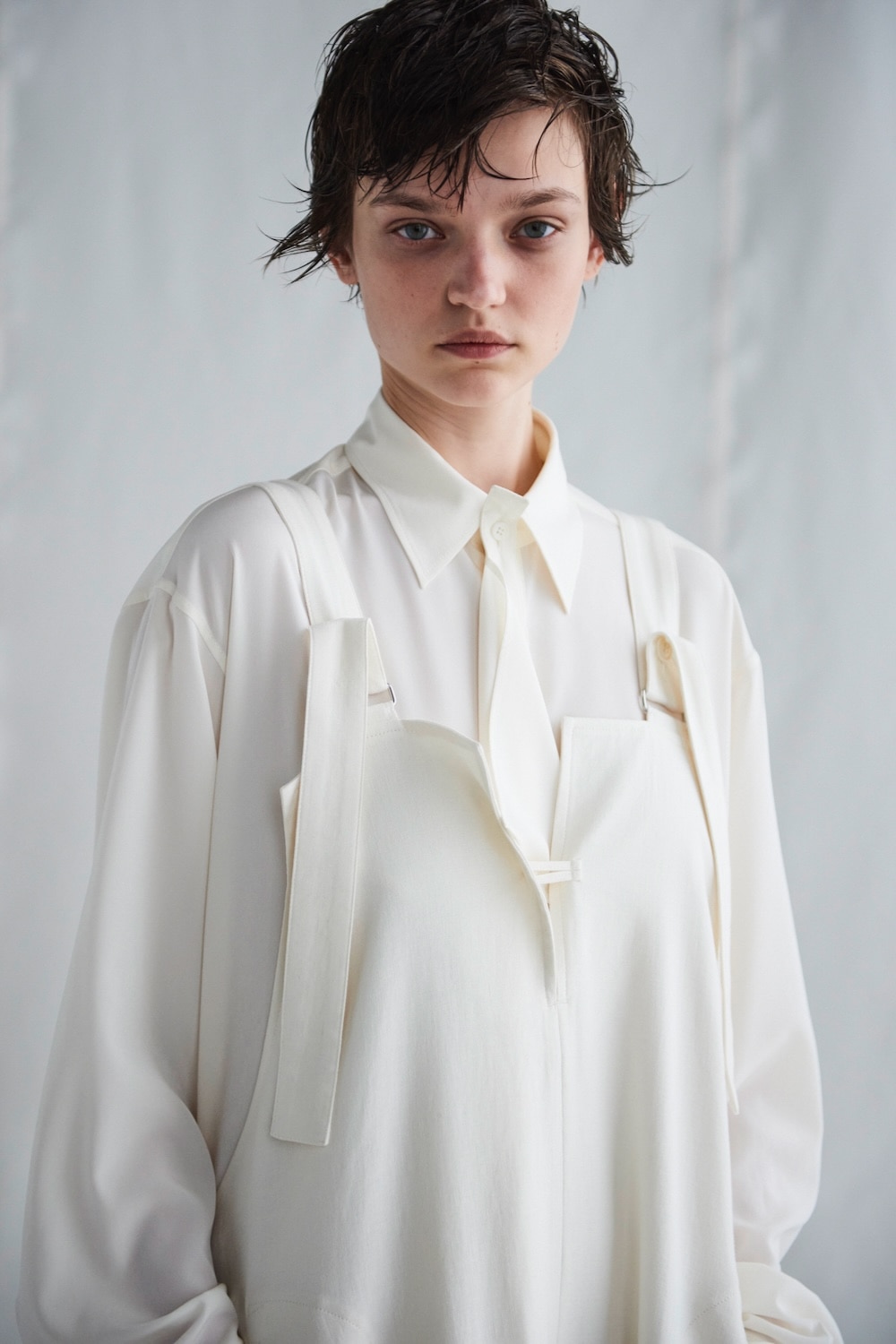 LOOK 04