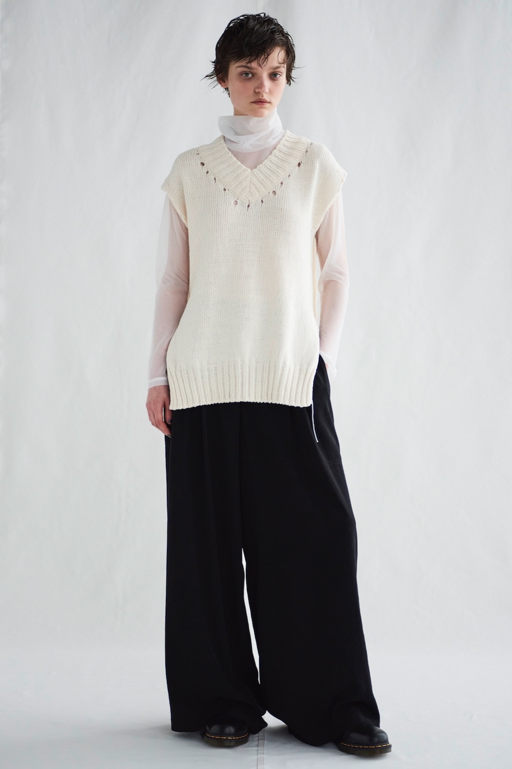 LOOK 05