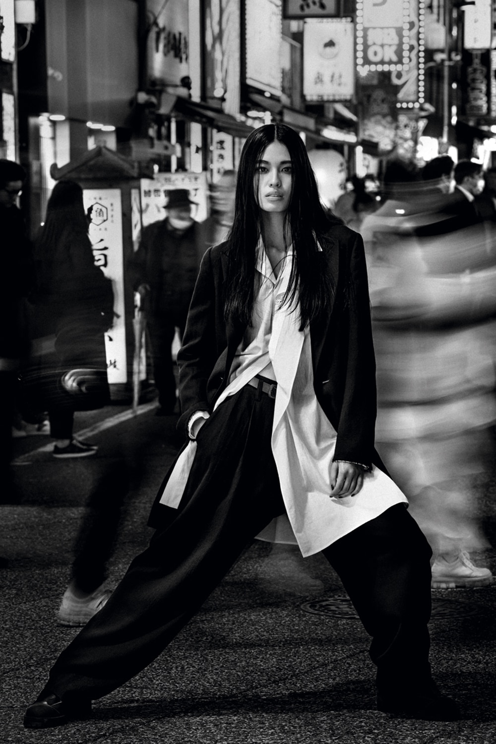 LOOK 24