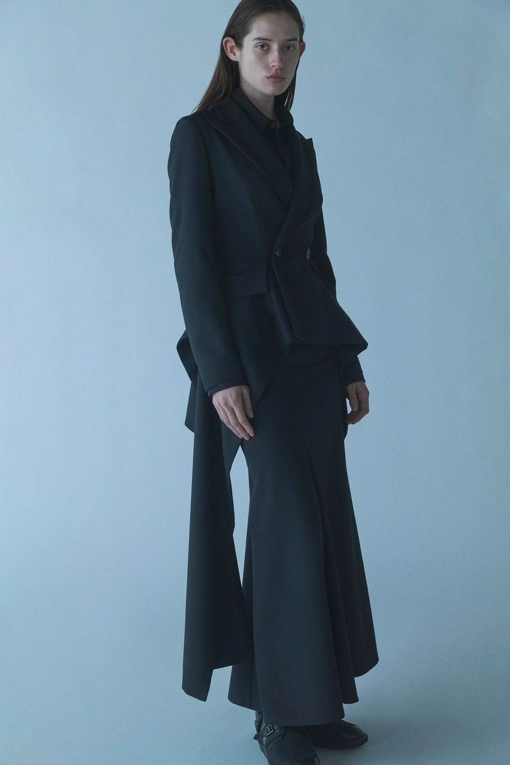 LOOK 24