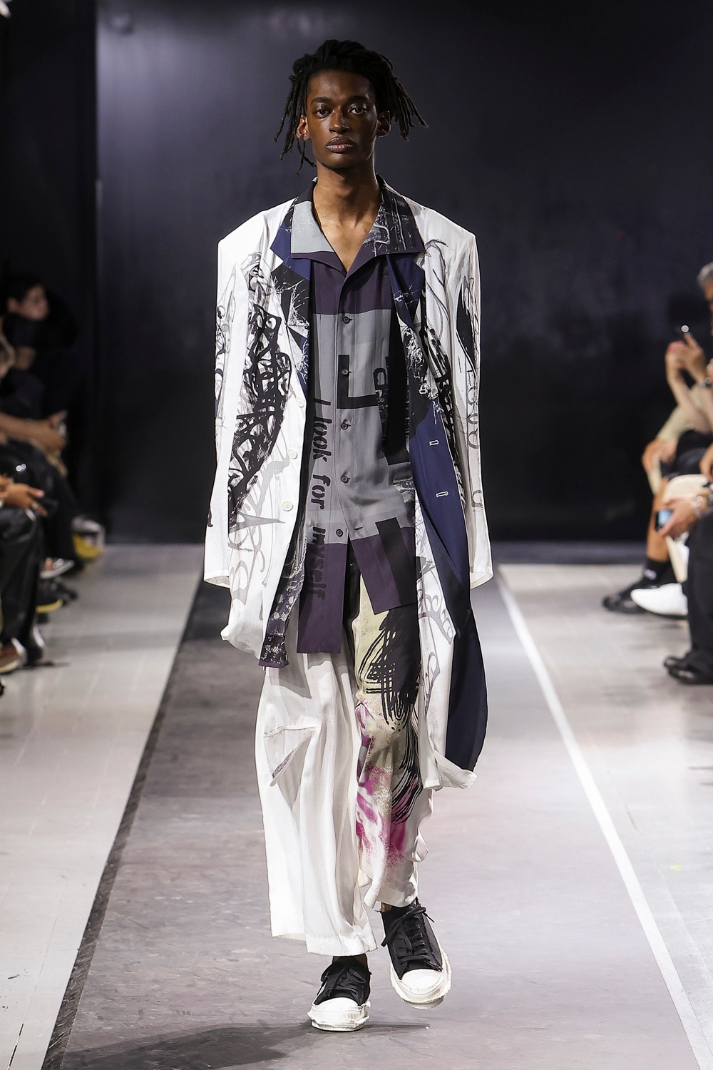LOOK 05