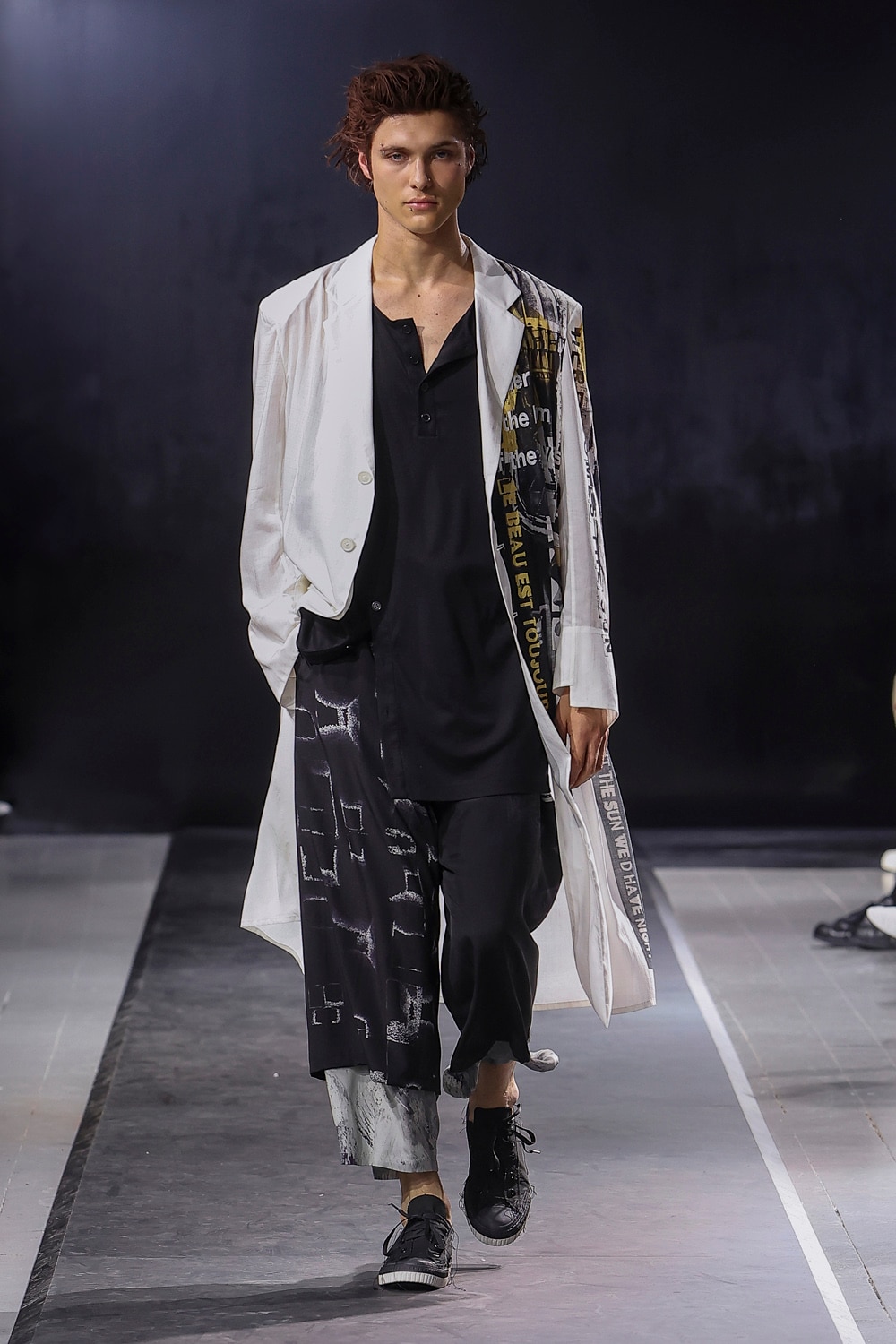 LOOK 07