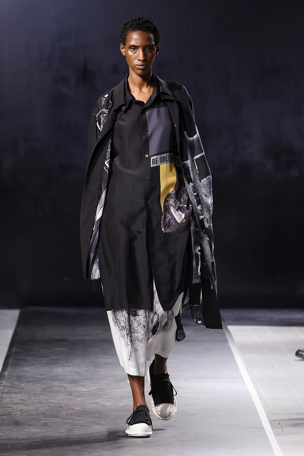 LOOK 09