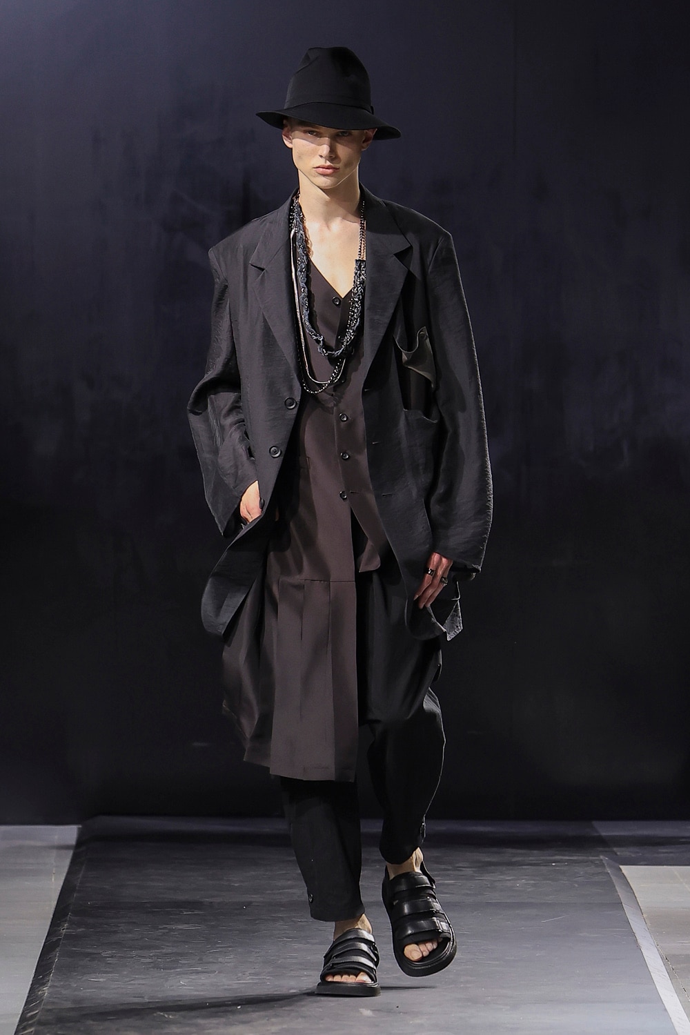 LOOK 20