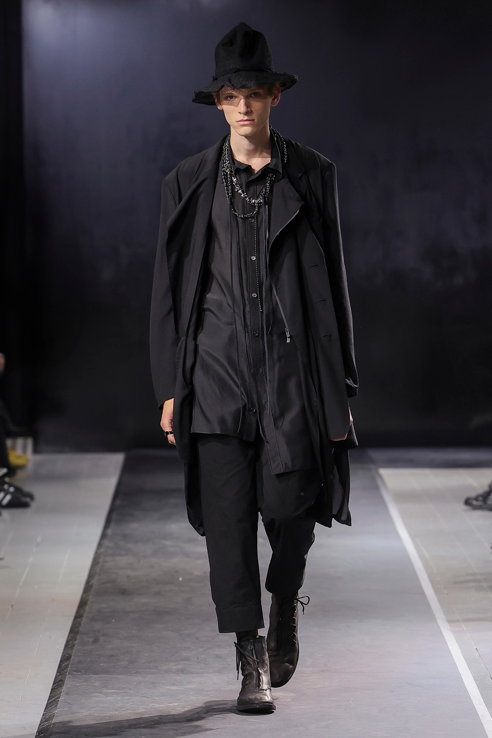 LOOK 21