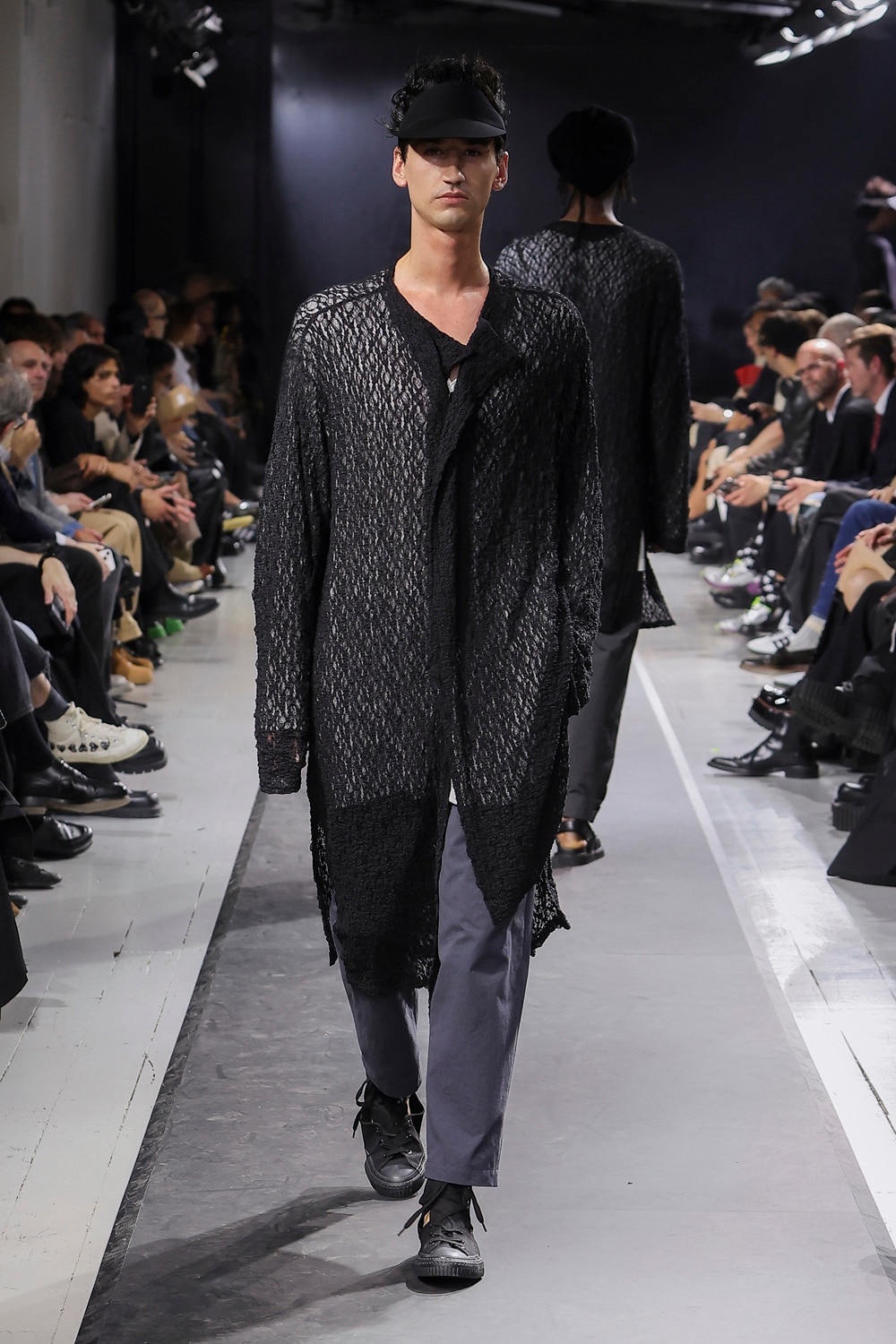 LOOK 30