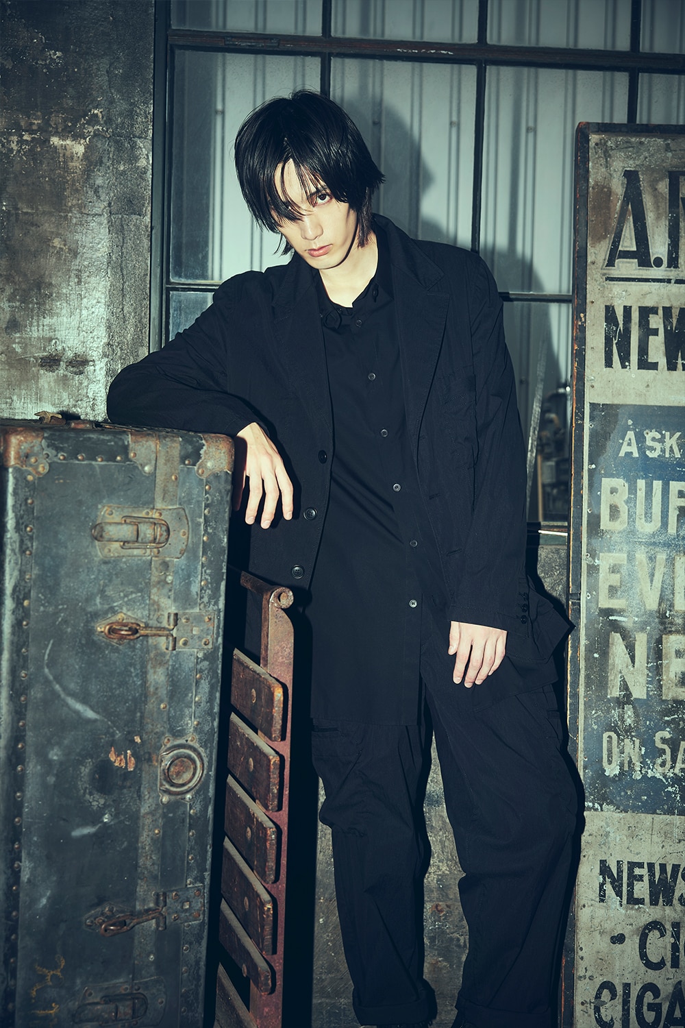 LOOK 18
