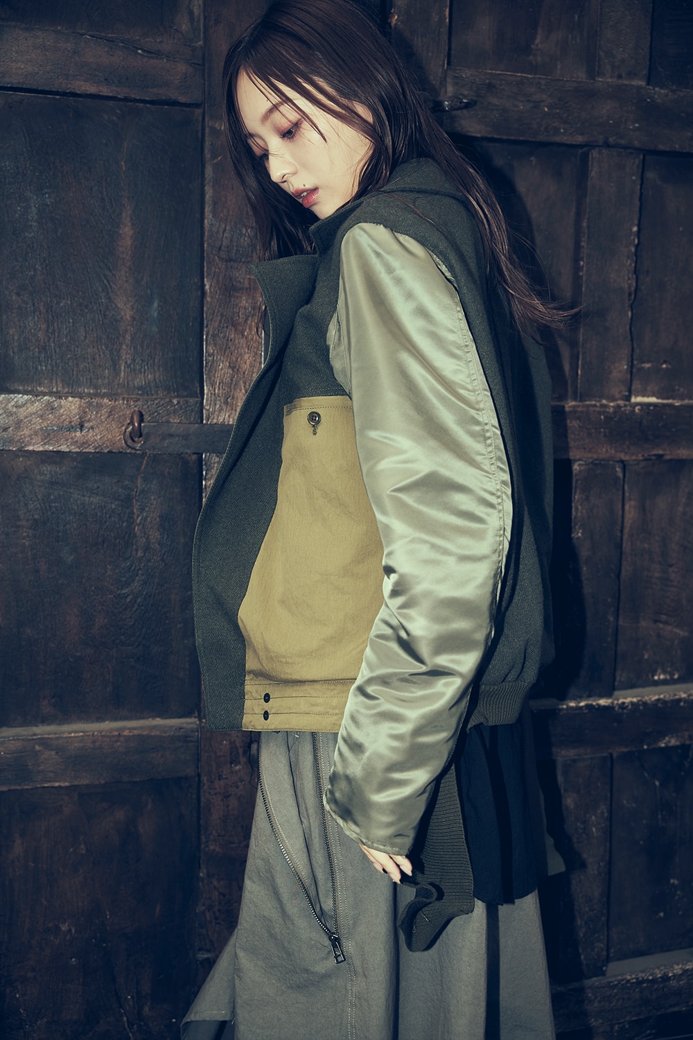 LOOK 28