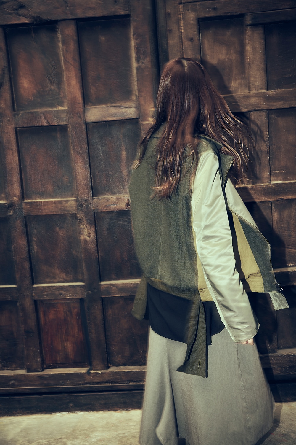 LOOK 27