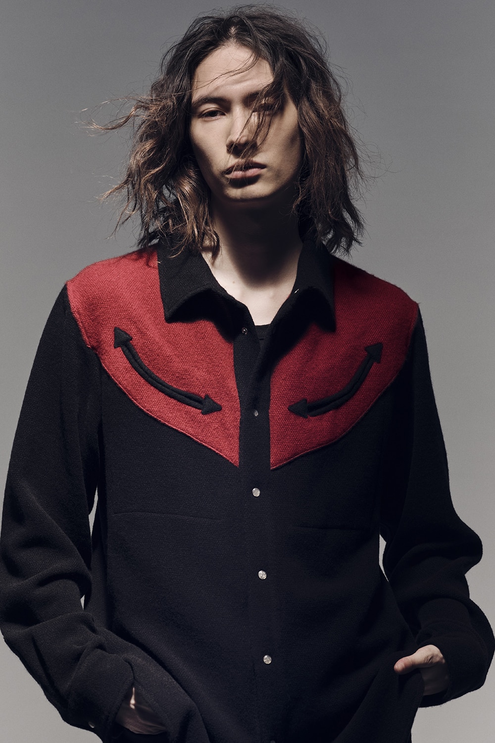 LOOK 03