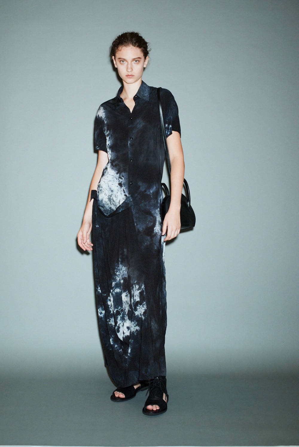 LOOK 06