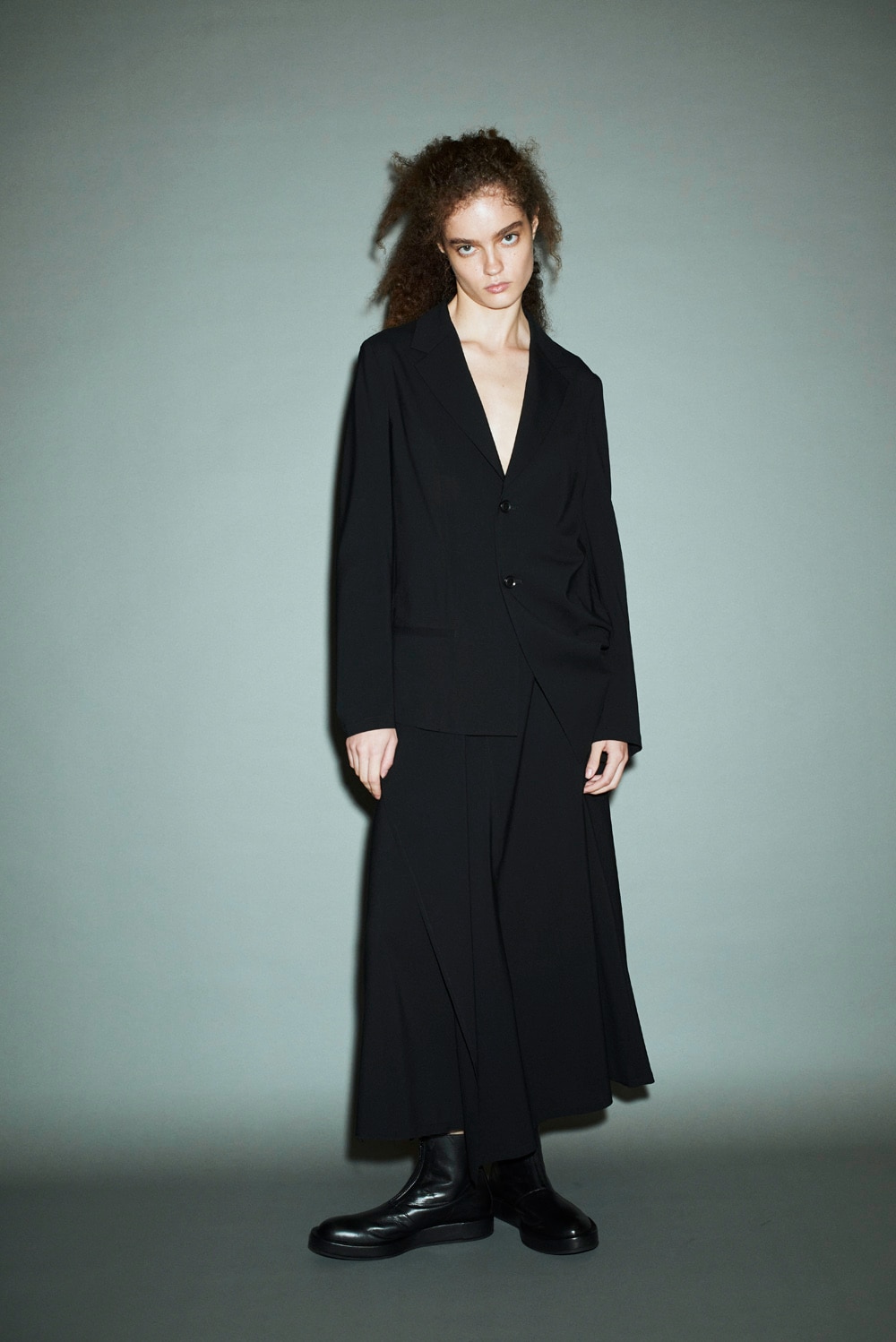 LOOK 12