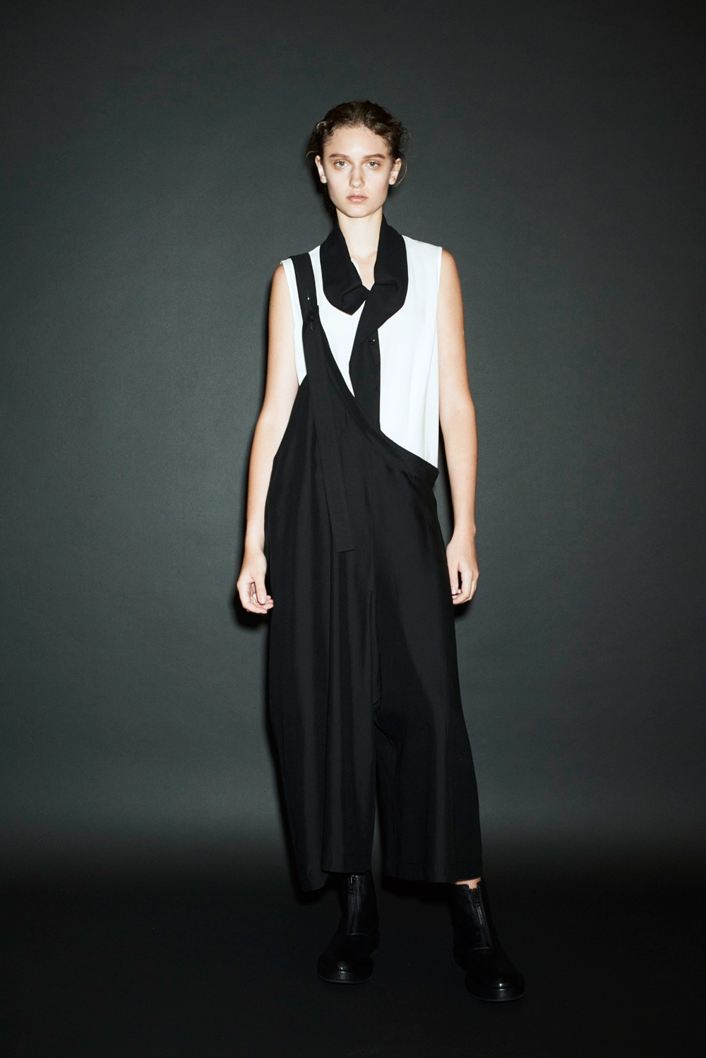 LOOK 23