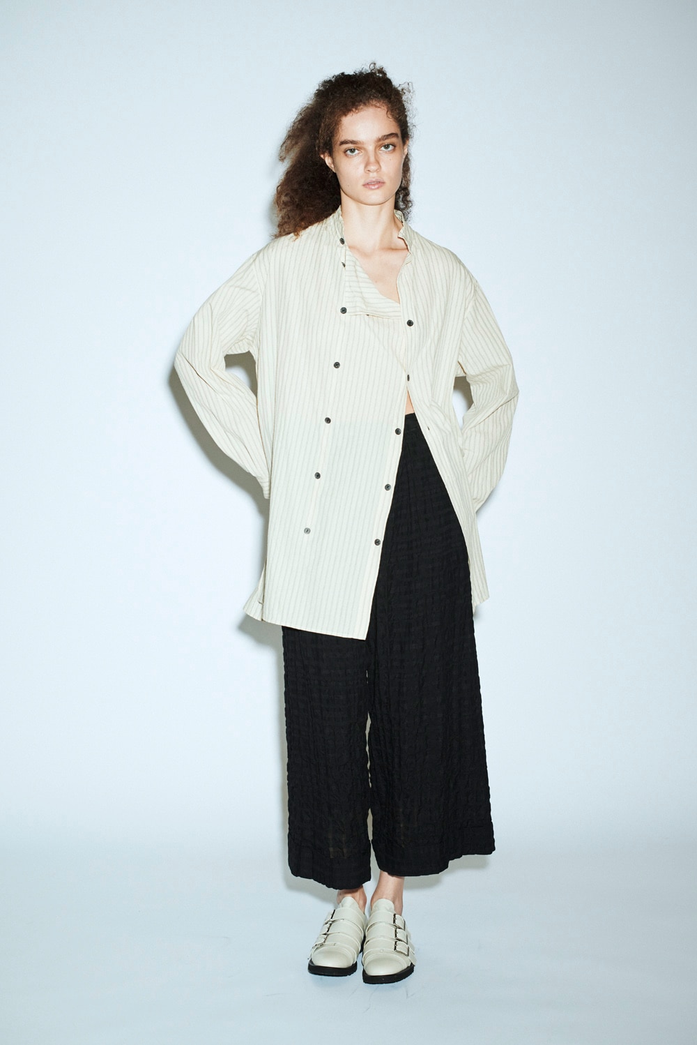 LOOK 35