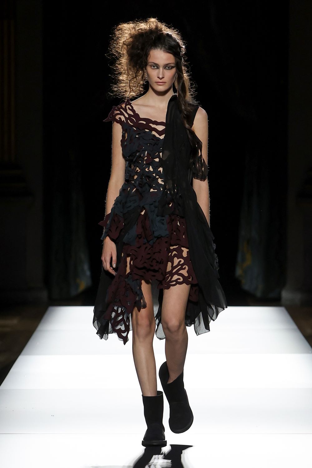 LOOK 07