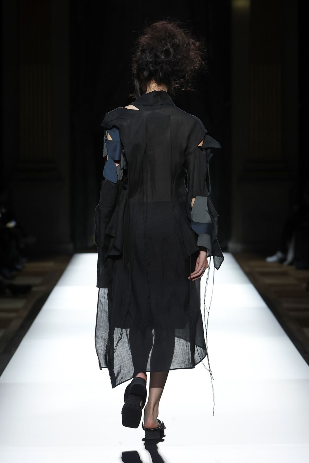 LOOK 15