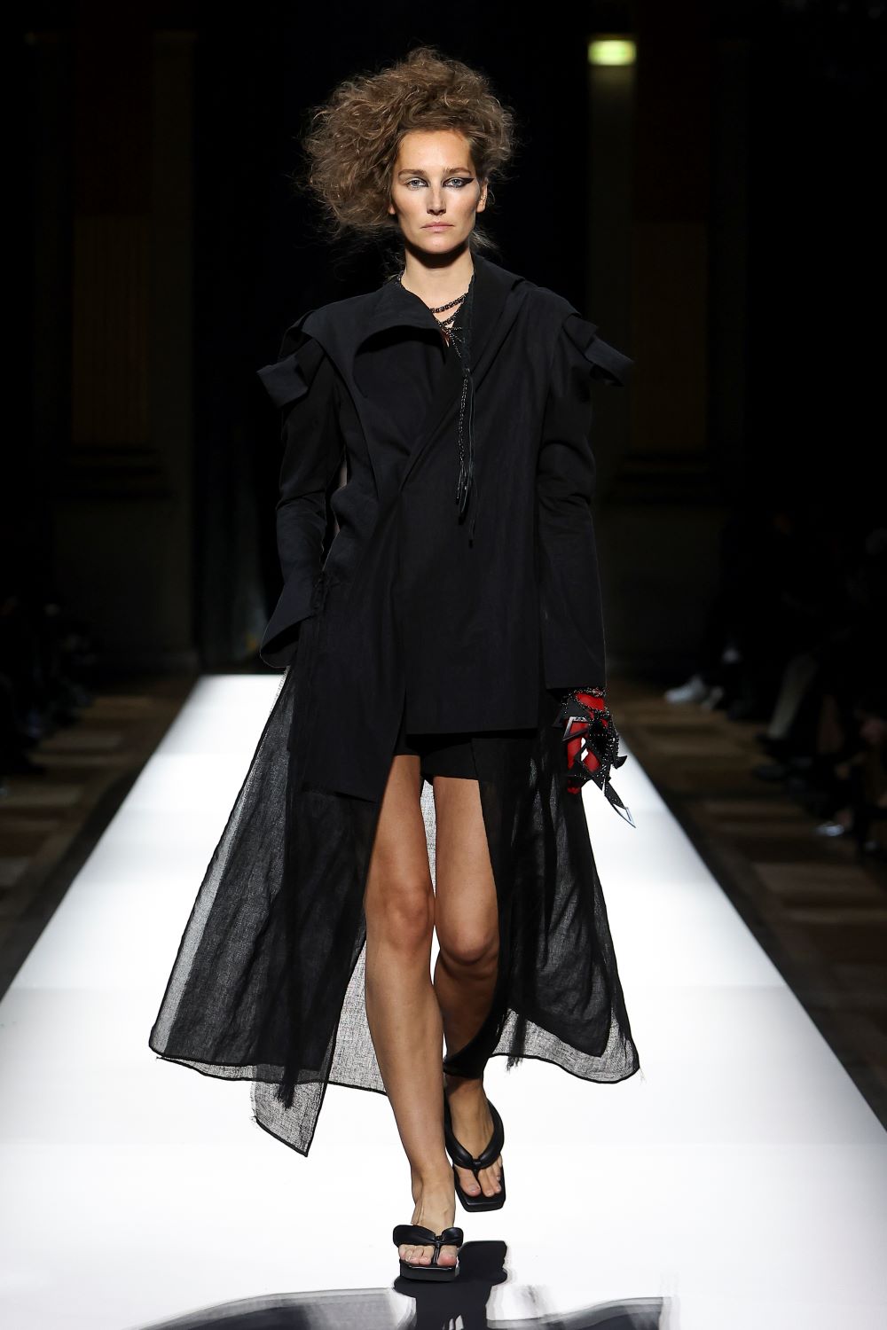 LOOK 31
