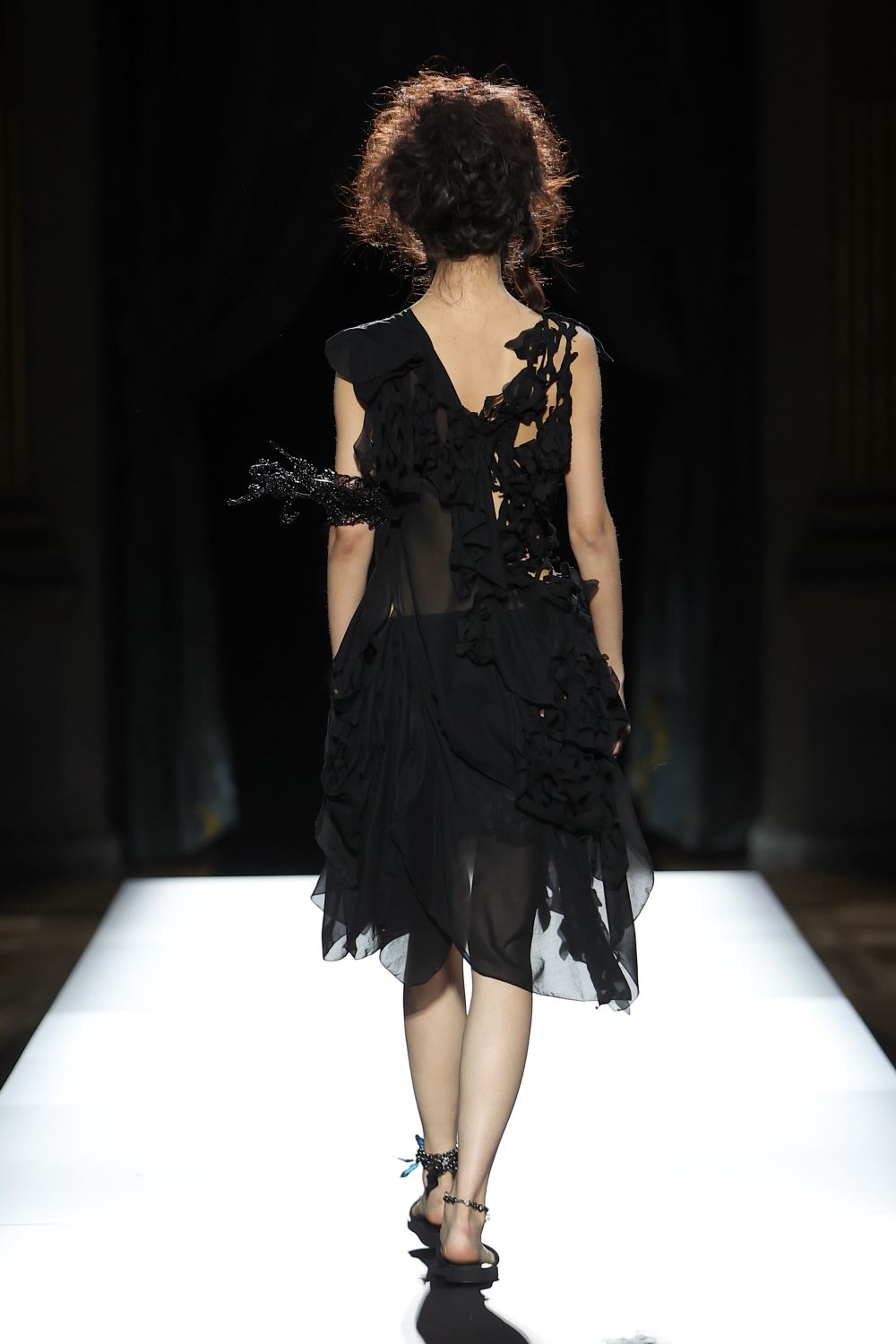 LOOK 36