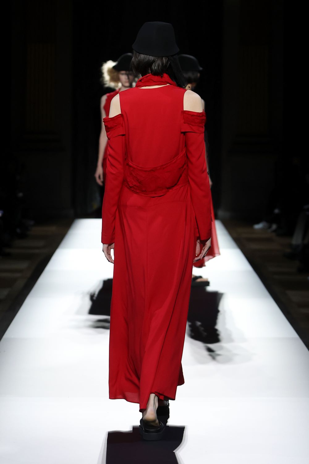 LOOK 40
