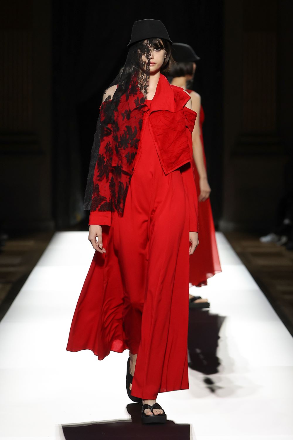 LOOK 40