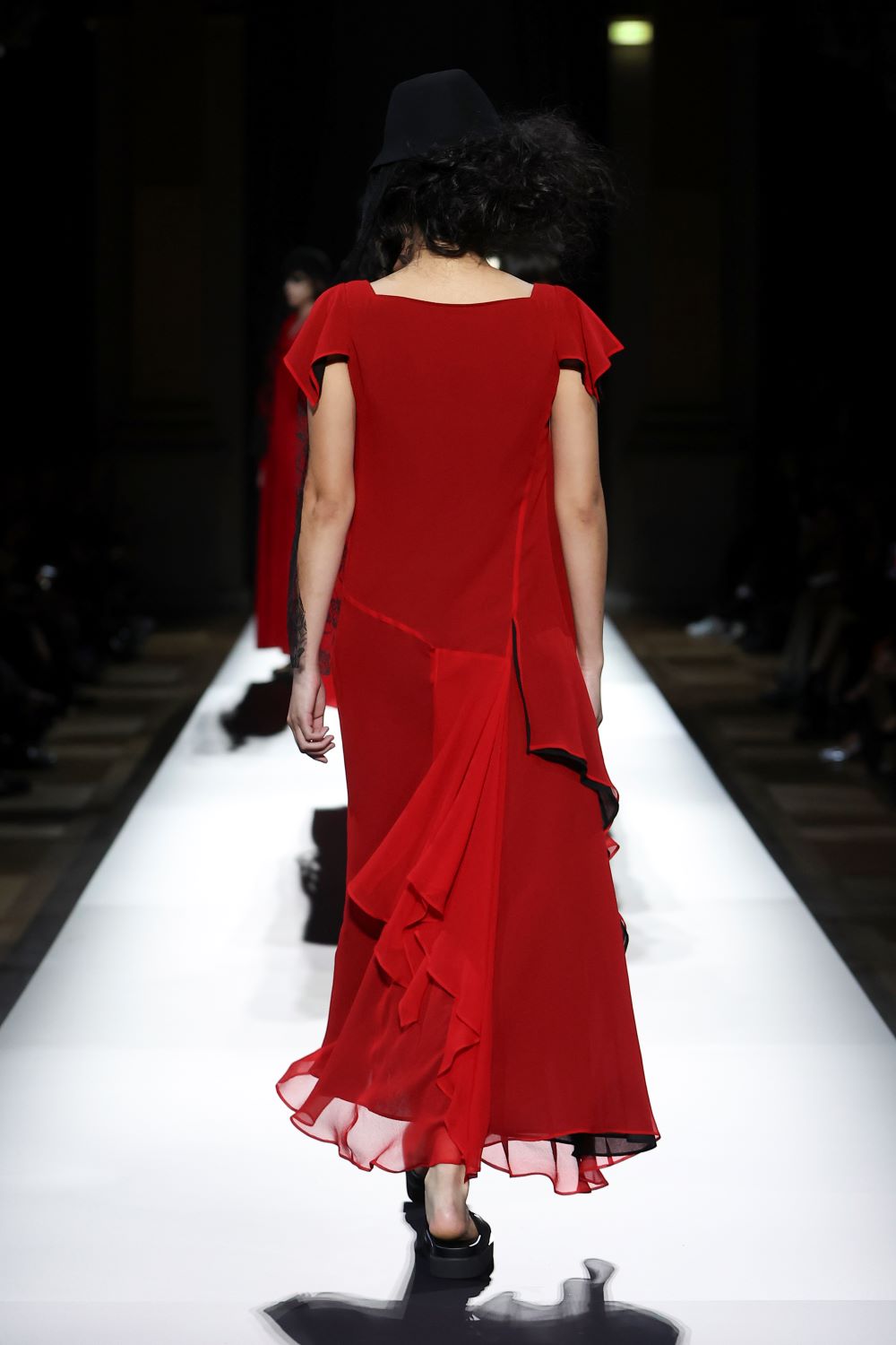 LOOK 42
