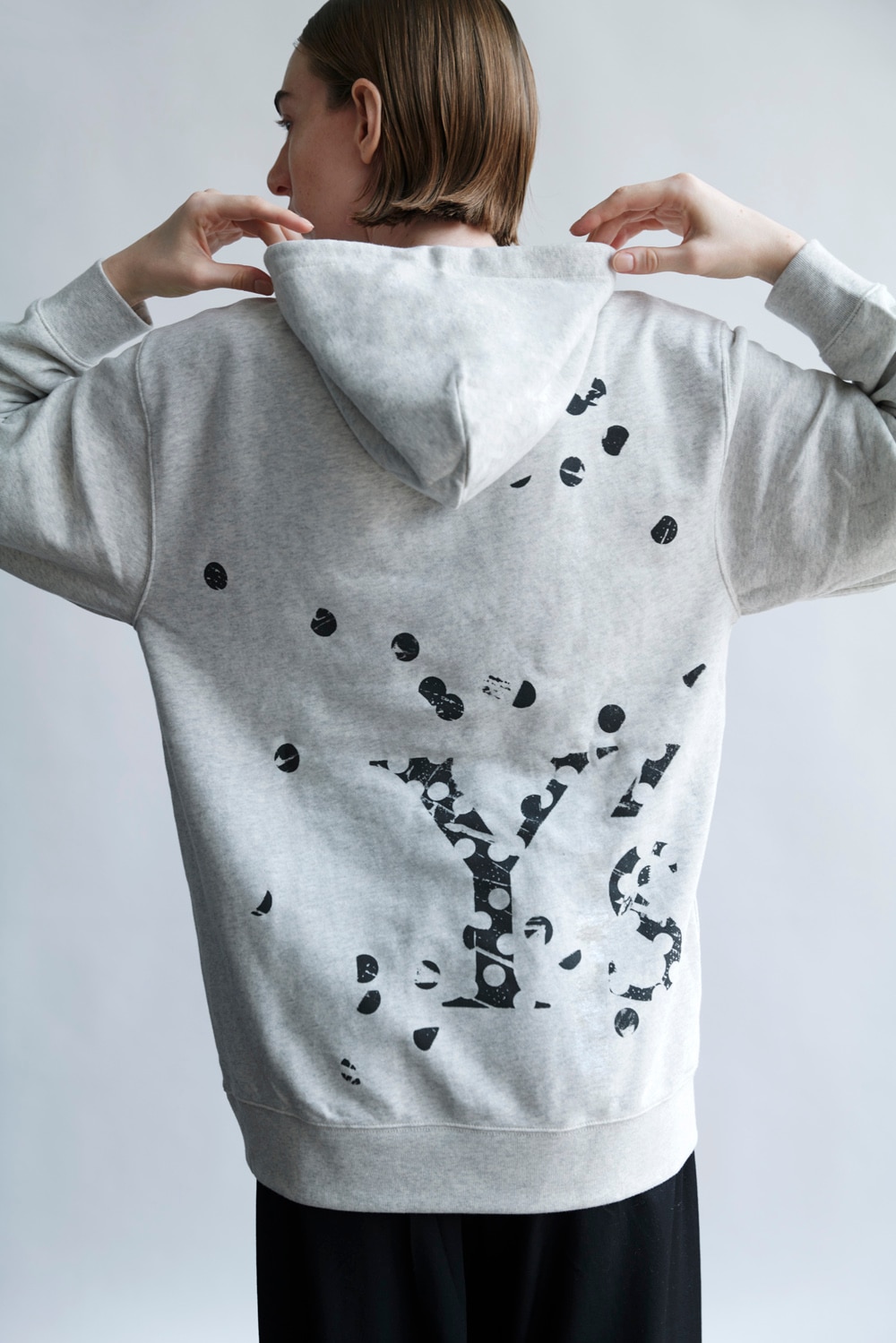 LOOK 03