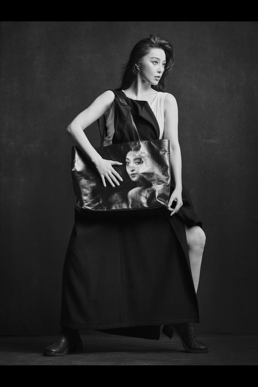 LOOK 12