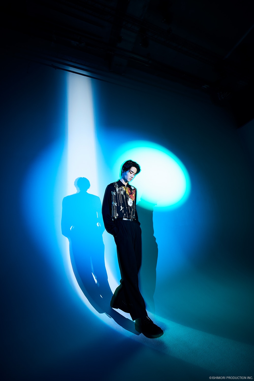 LOOK 05