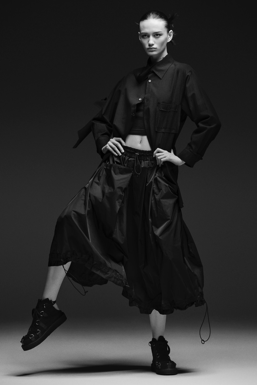 LOOK 03
