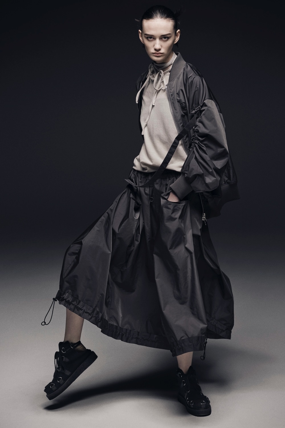 LOOK 05