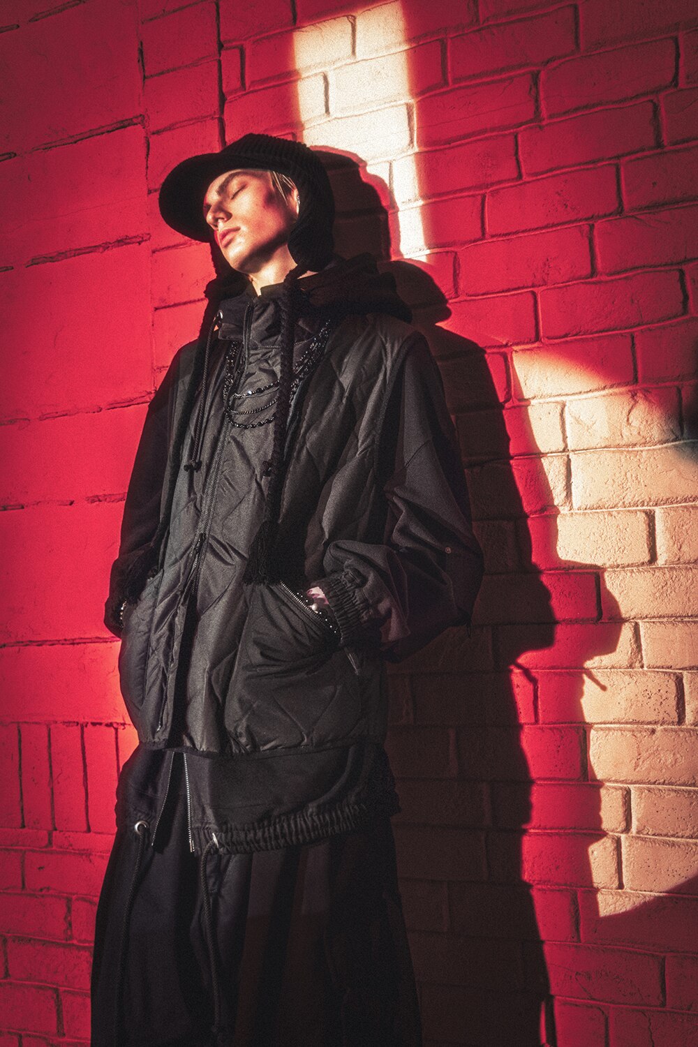 LOOK 03
