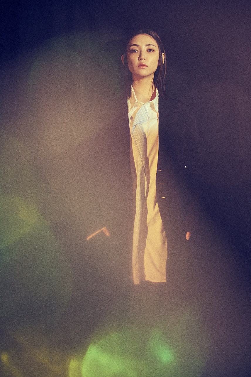 LOOK 11