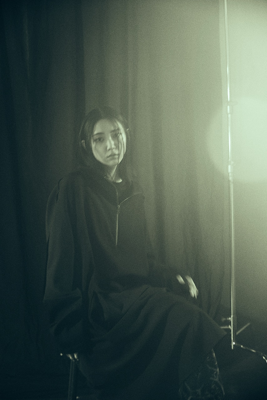 LOOK 13
