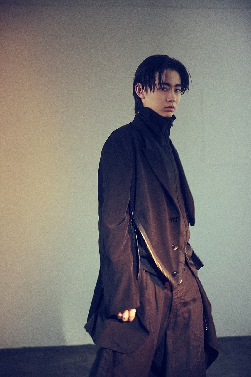 LOOK 05