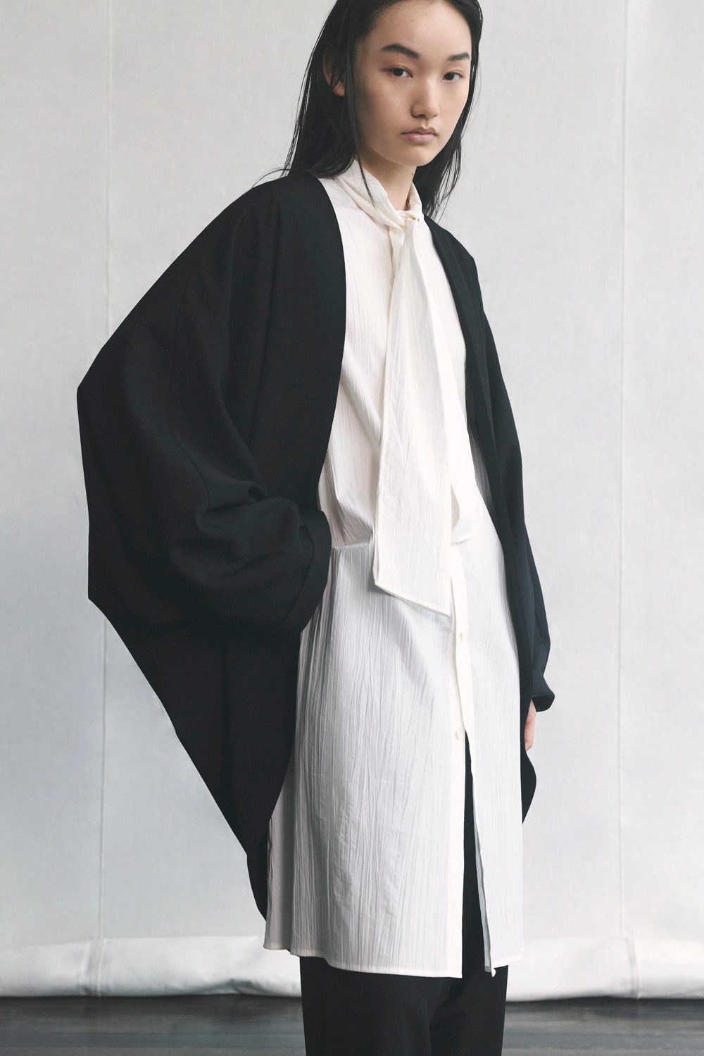 LOOK 09