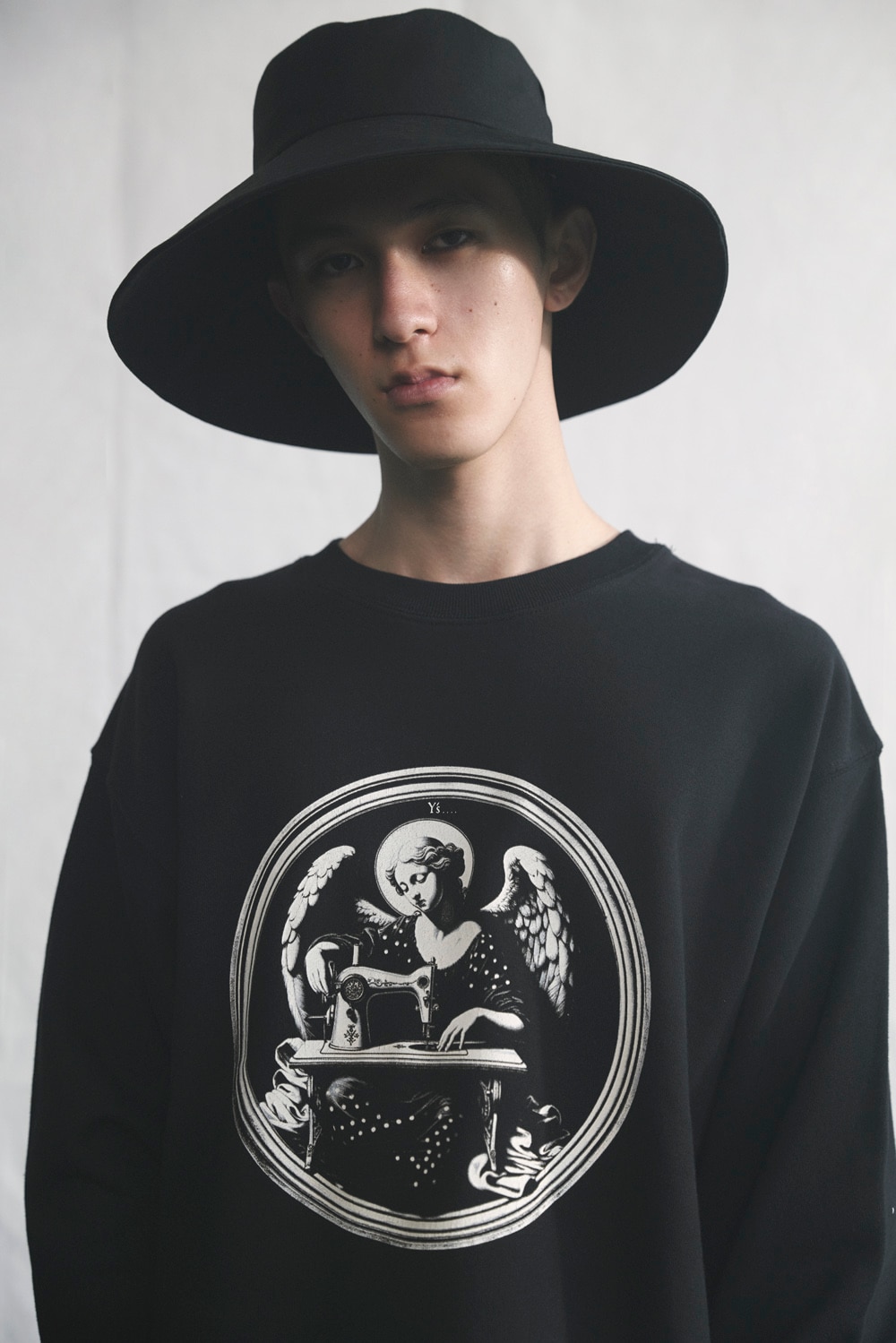 LOOK 18