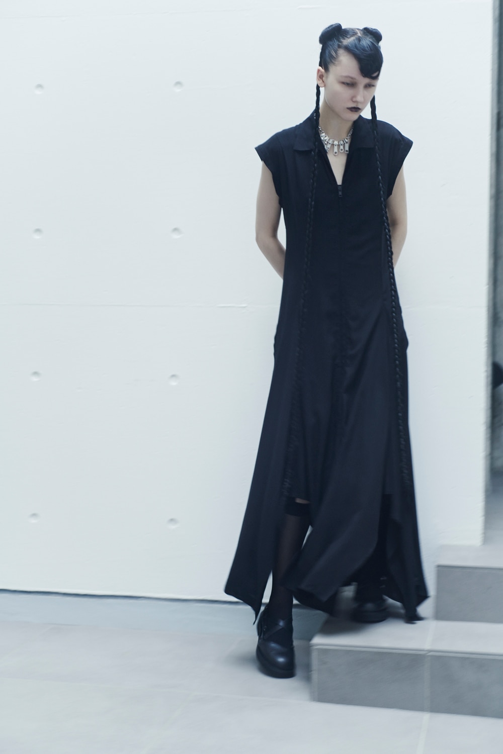 LOOK 10
