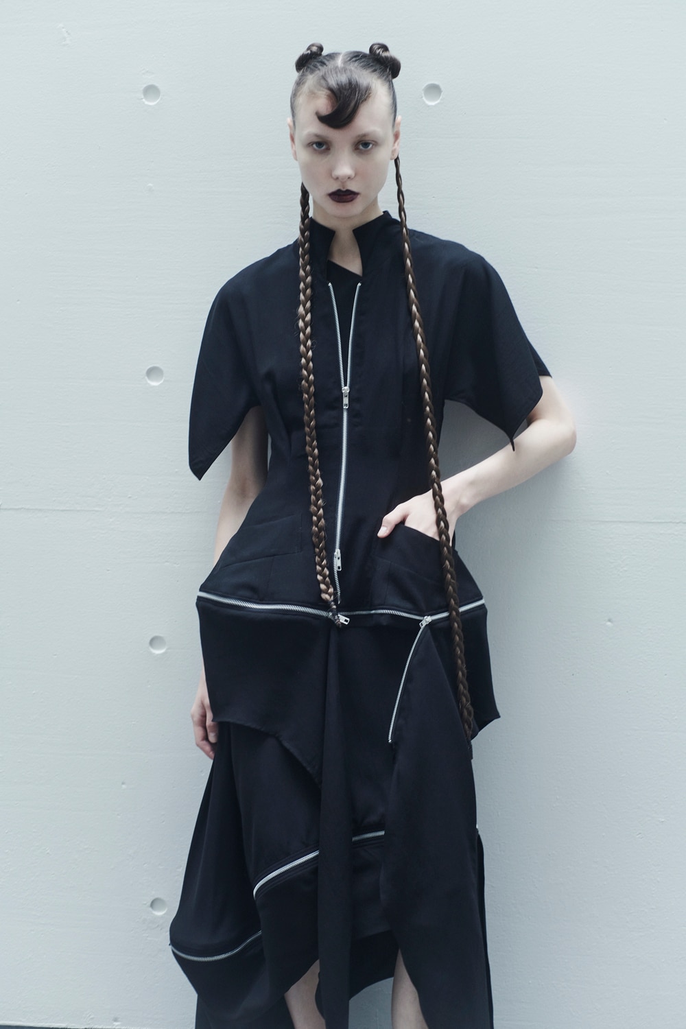 LOOK 12