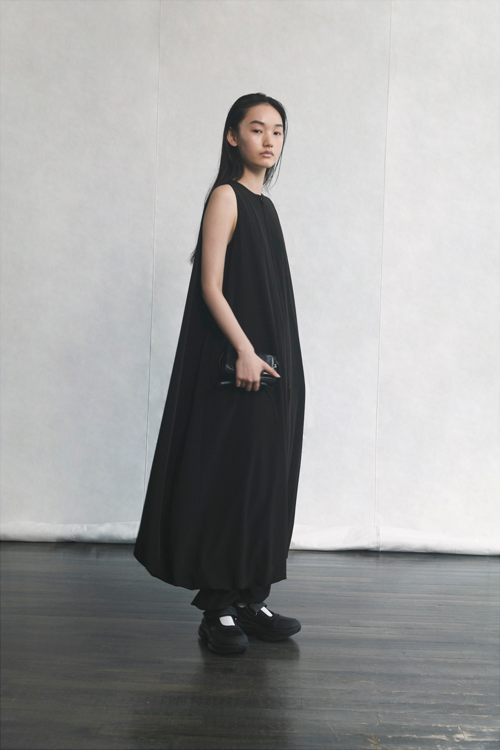 LOOK 32