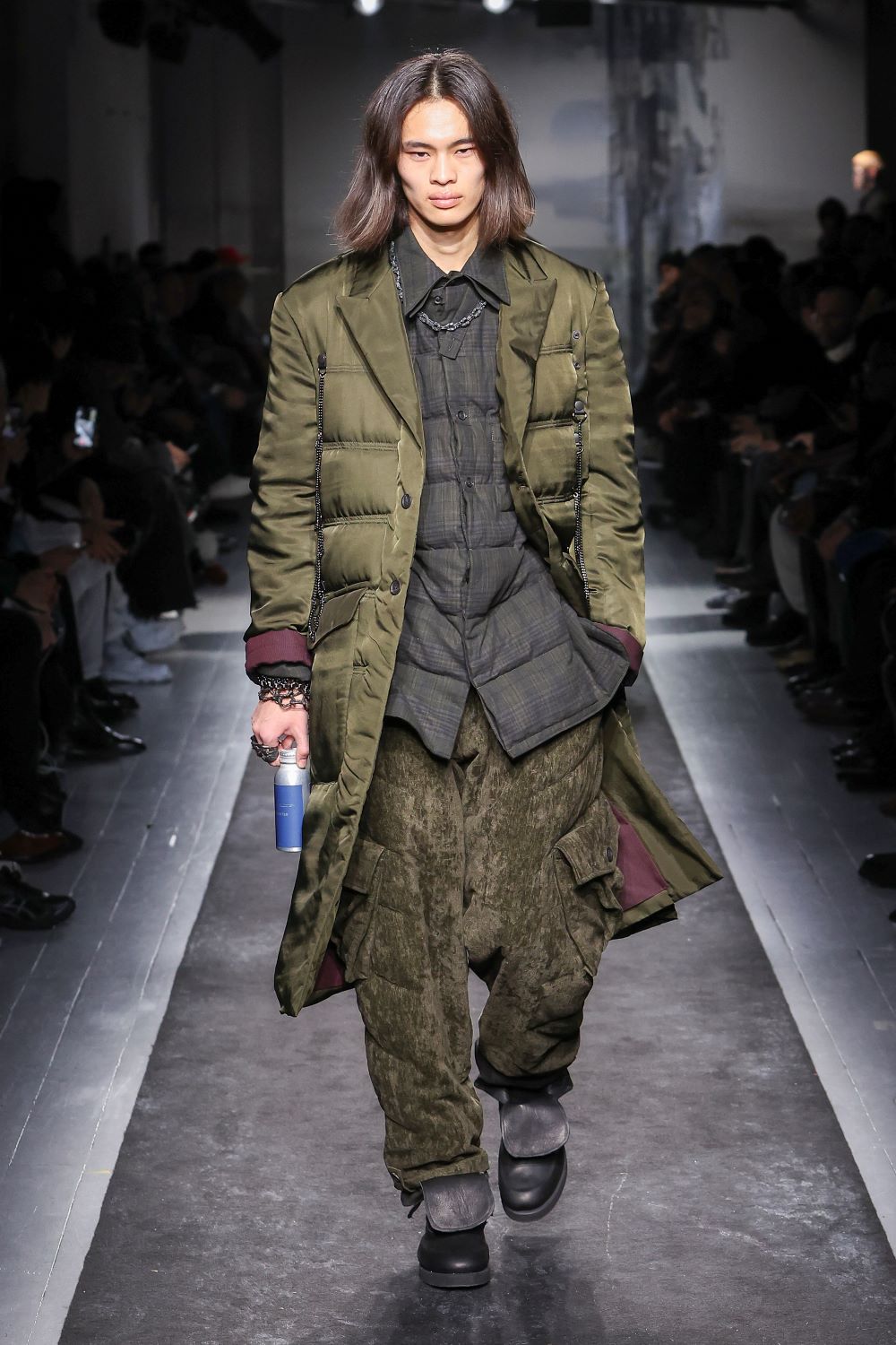 LOOK 26