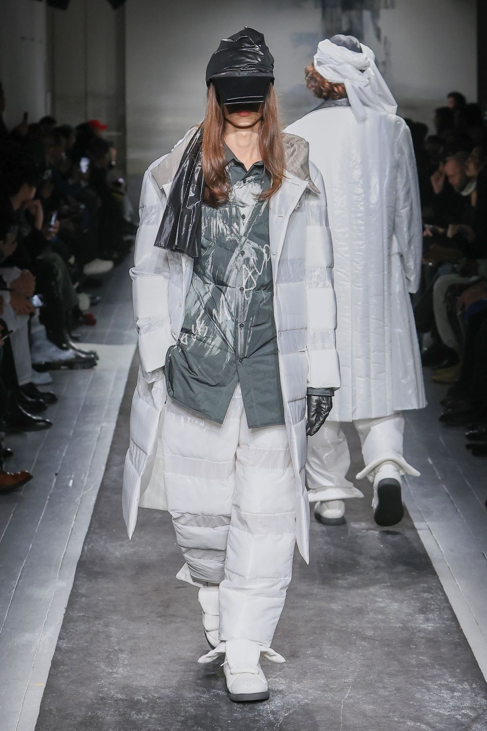 LOOK 35