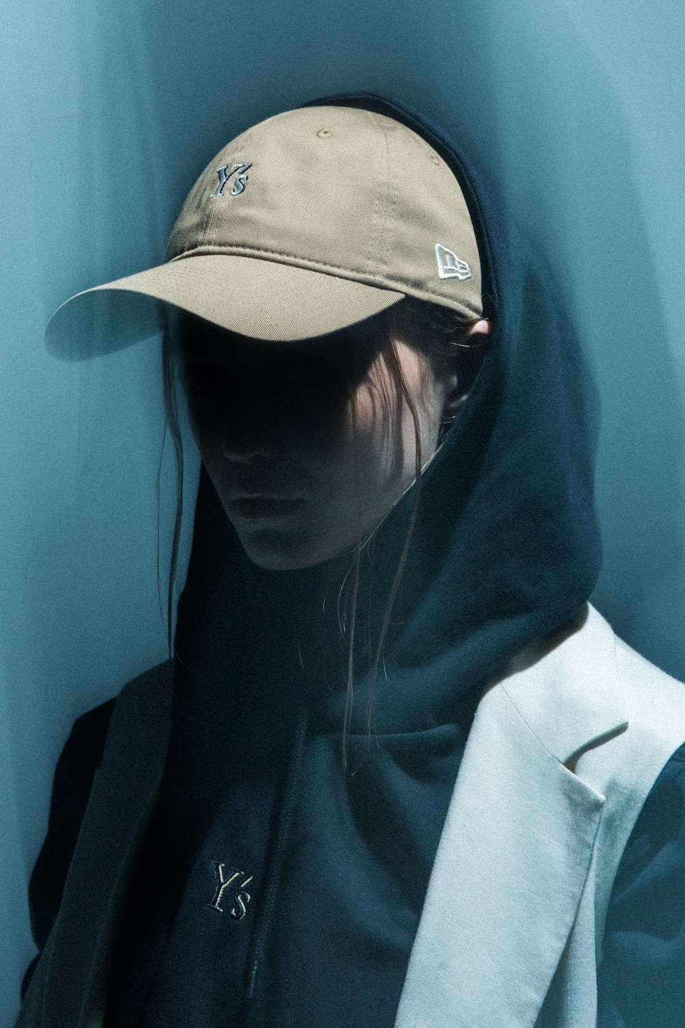 LOOK 04