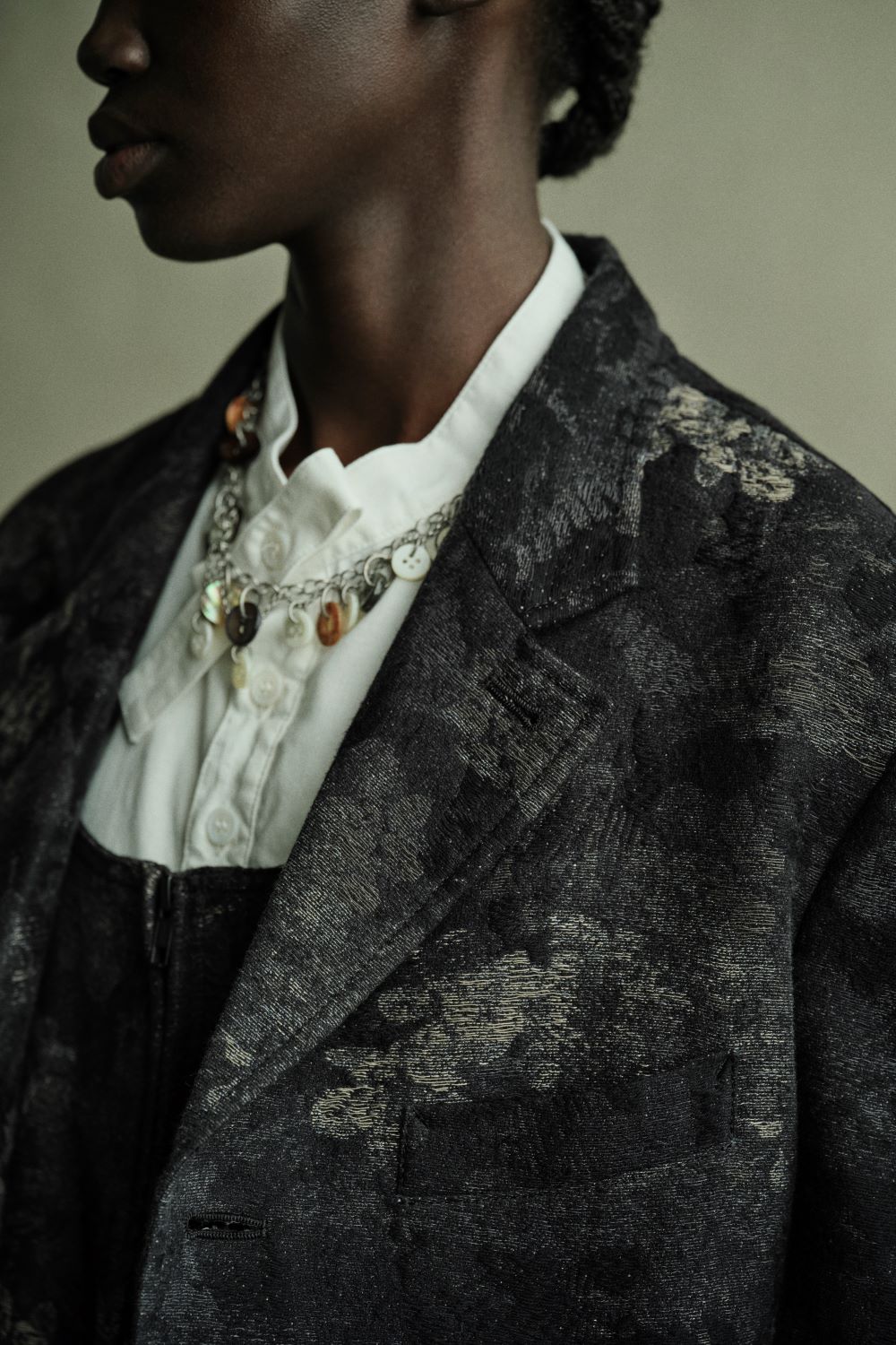 LOOK 13