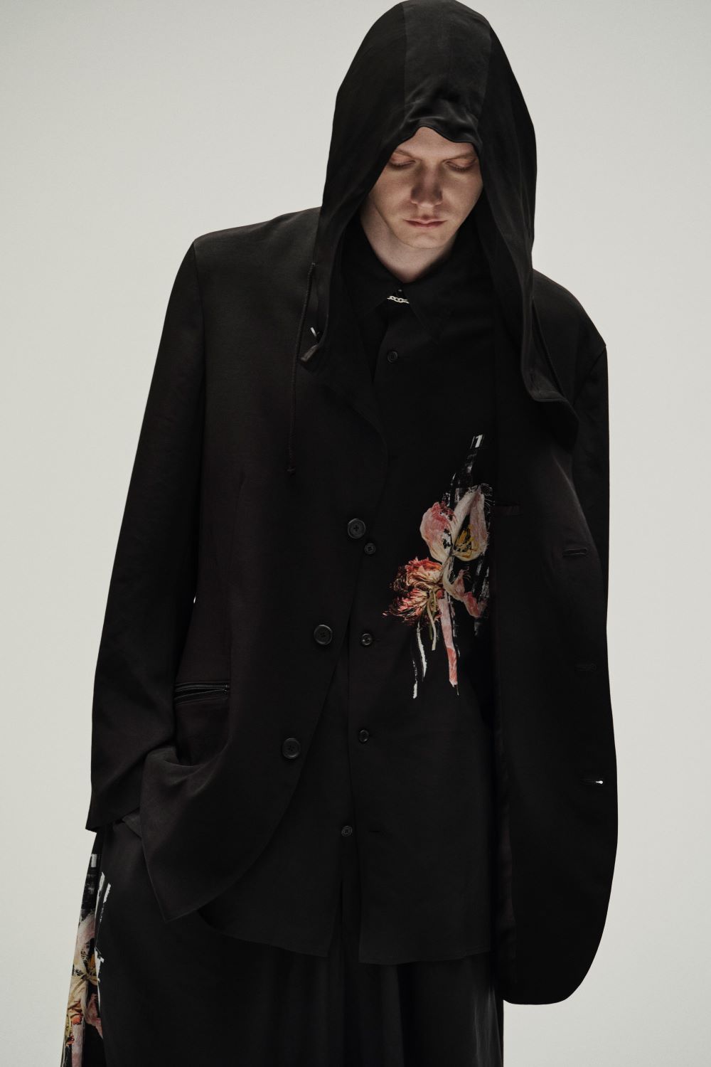 LOOK 05