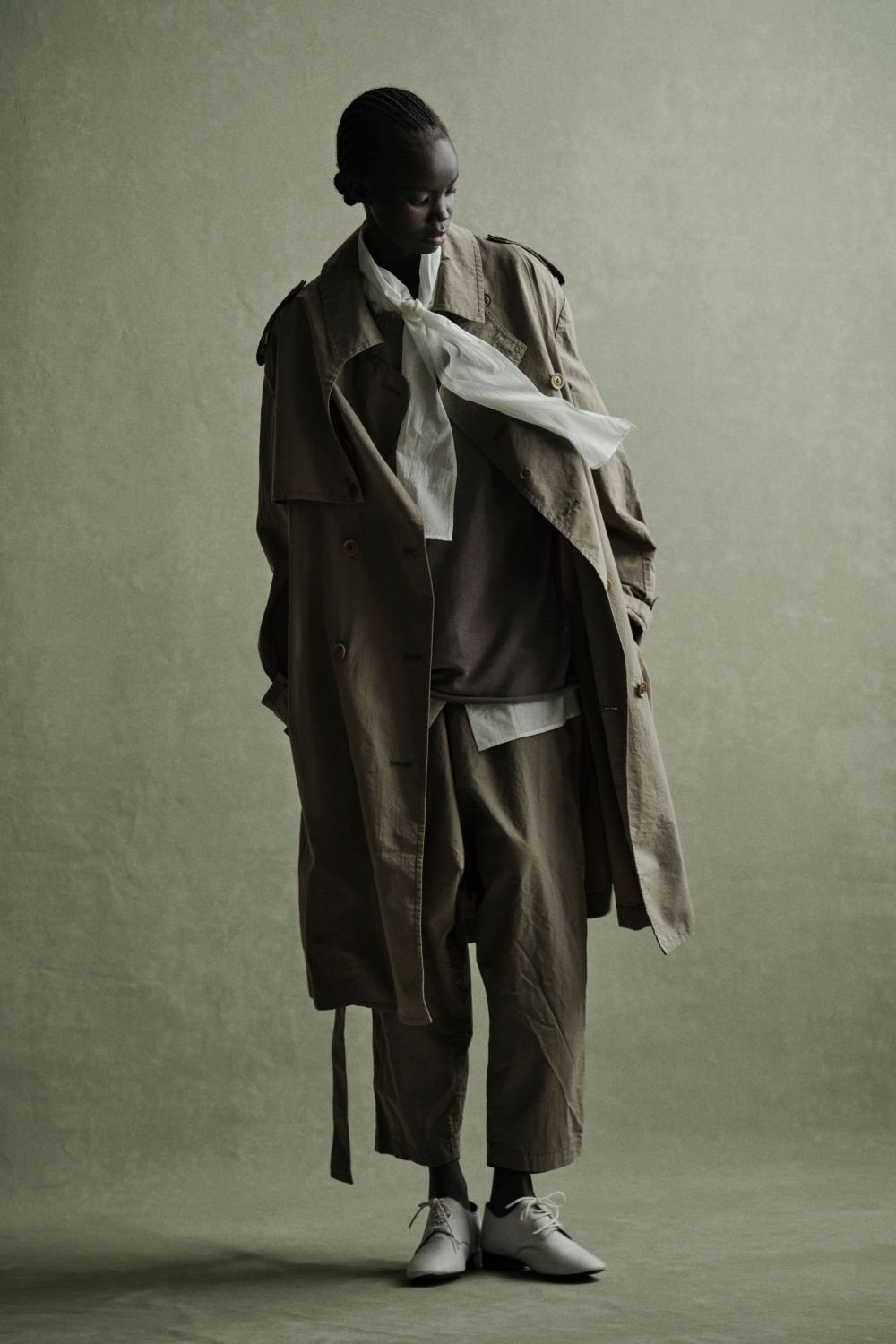 LOOK 12