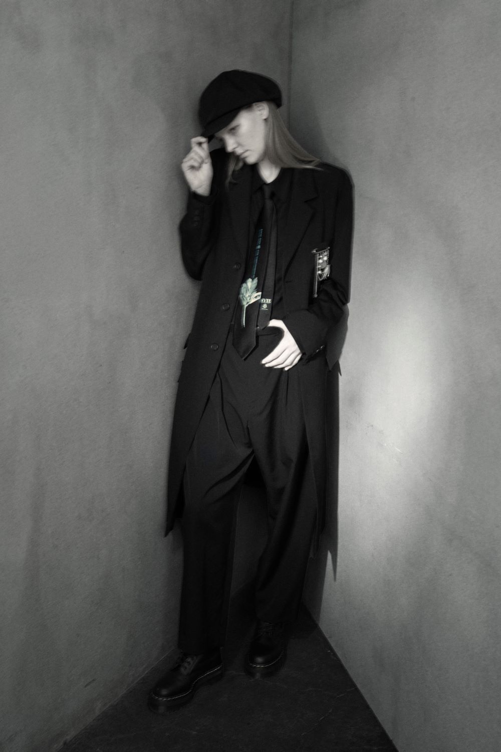 LOOK 12