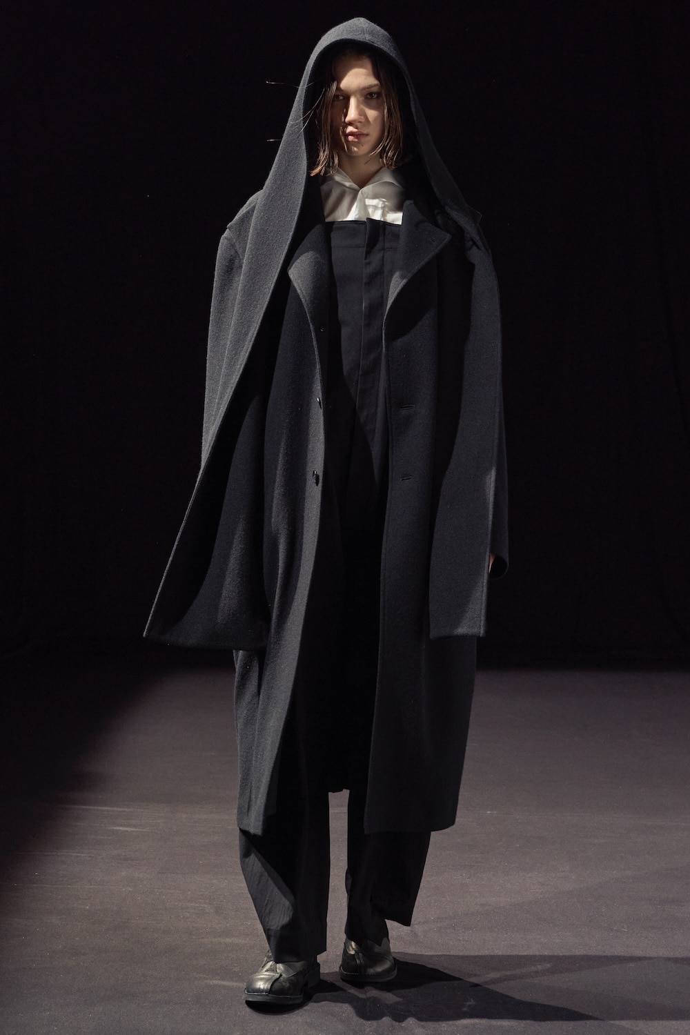 LOOK 06