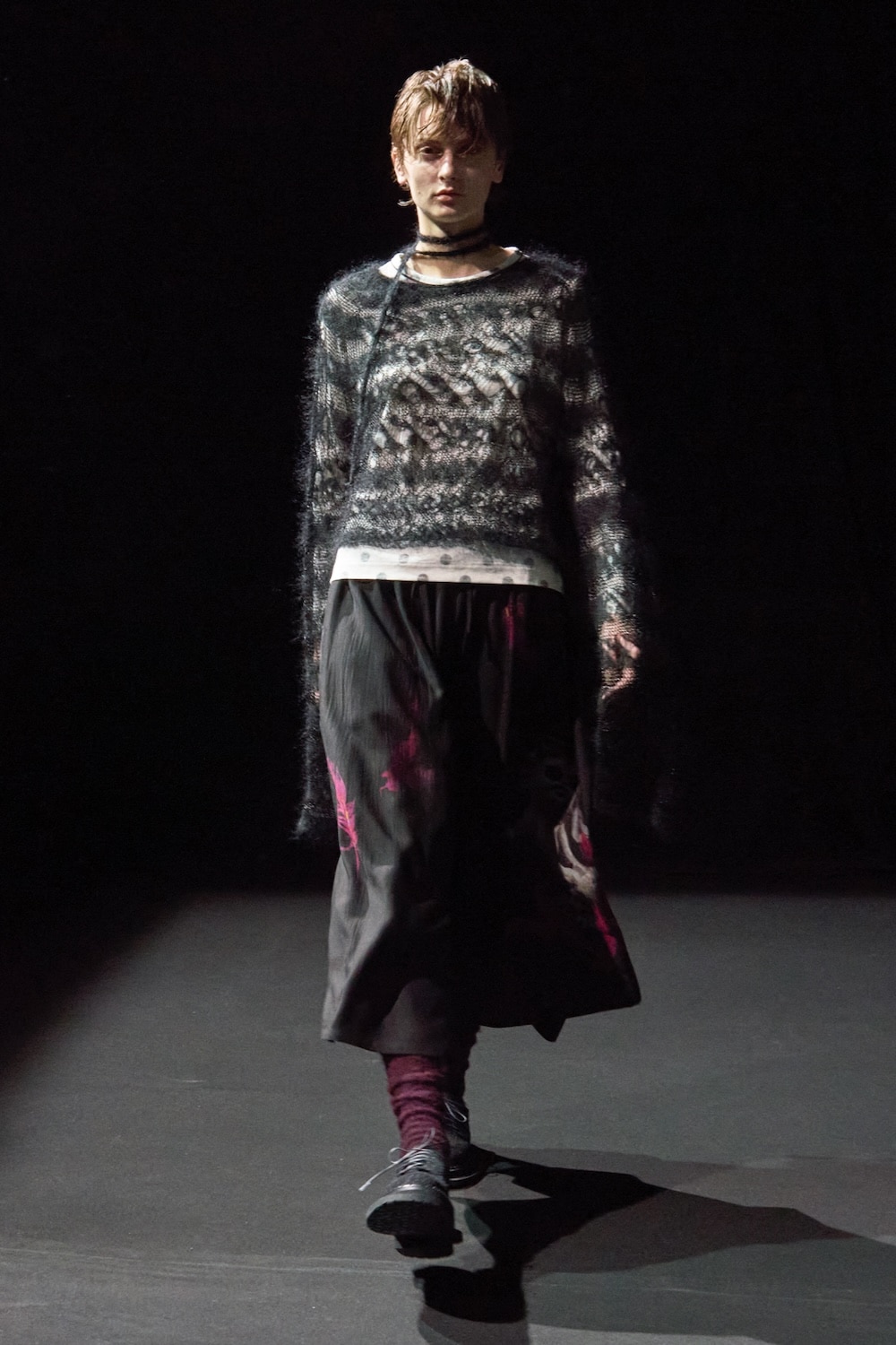 LOOK 09