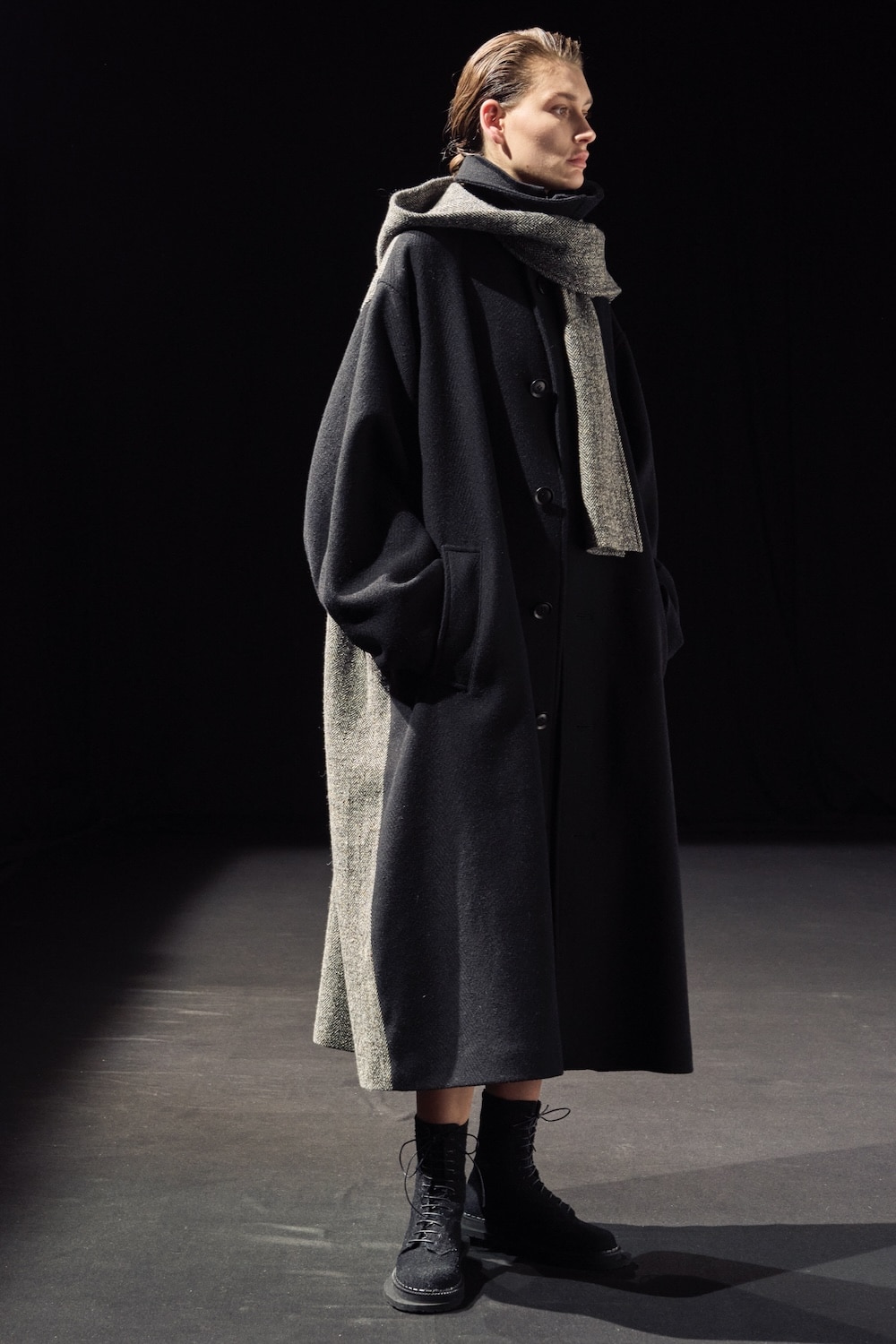 LOOK 13