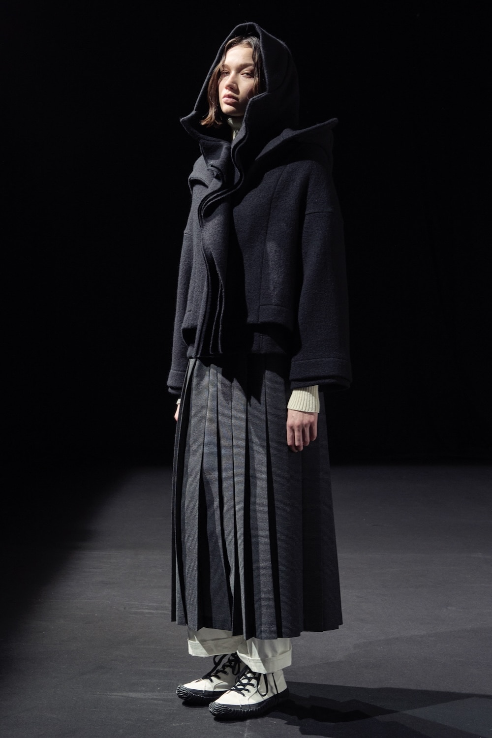 LOOK 22